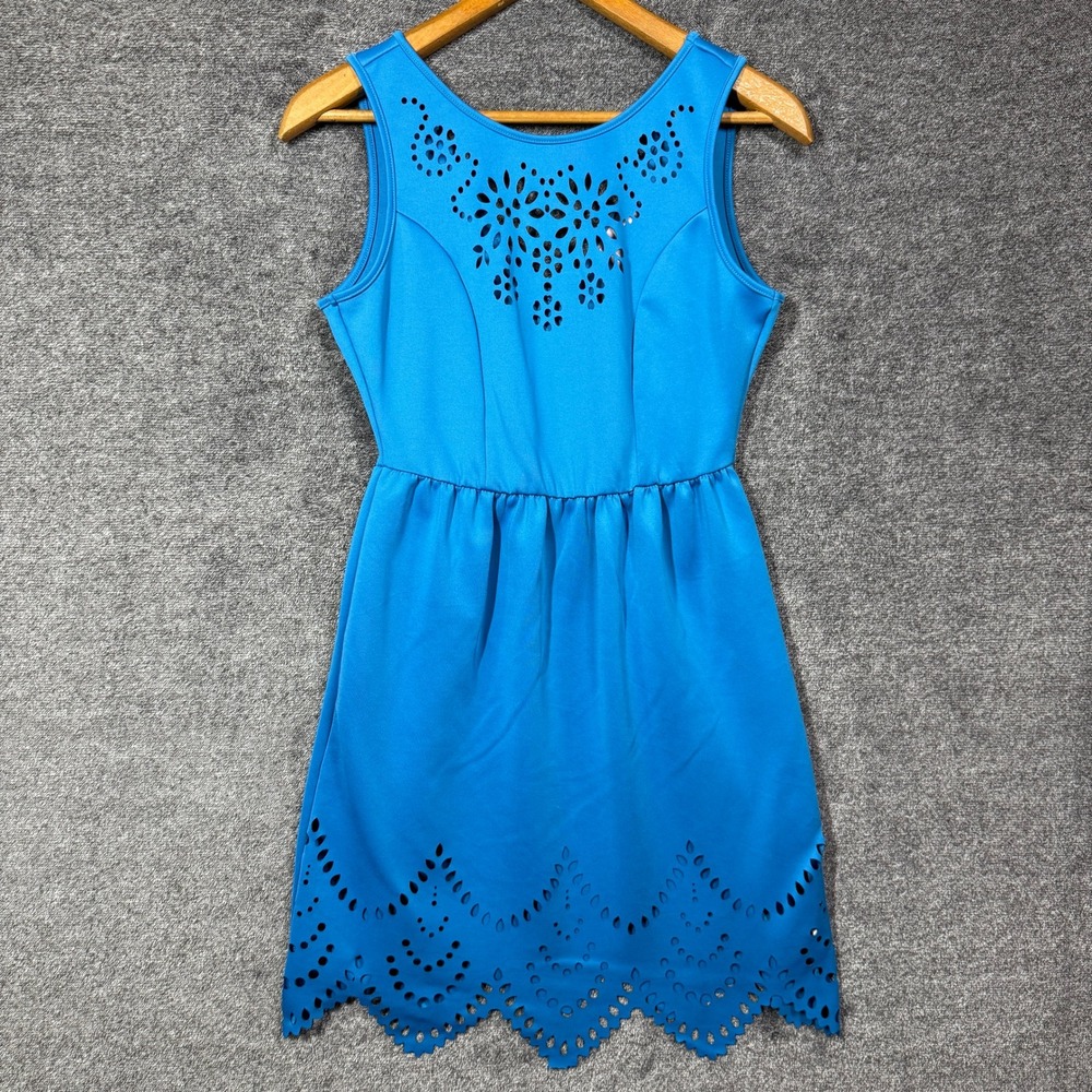 Romeo & Juliet Couture Dress‎ Size Small Blue Laser Cut Eyelet Fit & Flare